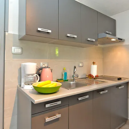 Apartment Vesna 1642 Pula
