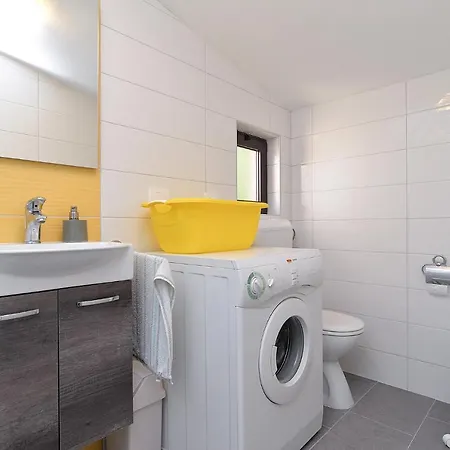 Apartament Vesna 1642 Pula