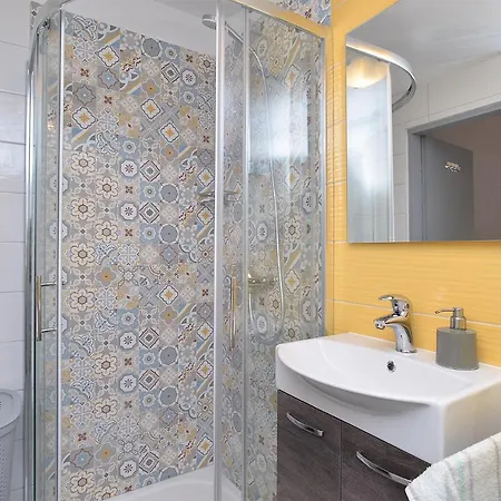 Vesna 1642 Apartment *